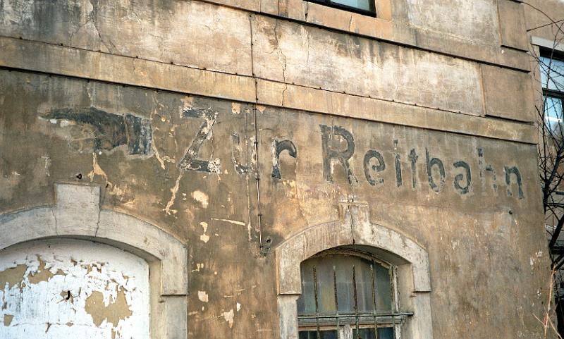 Dresden-Weißer Hirsch, Bautzner Landstr. 62, 13.1.1996 (2).jpg - Zur Reitbahn